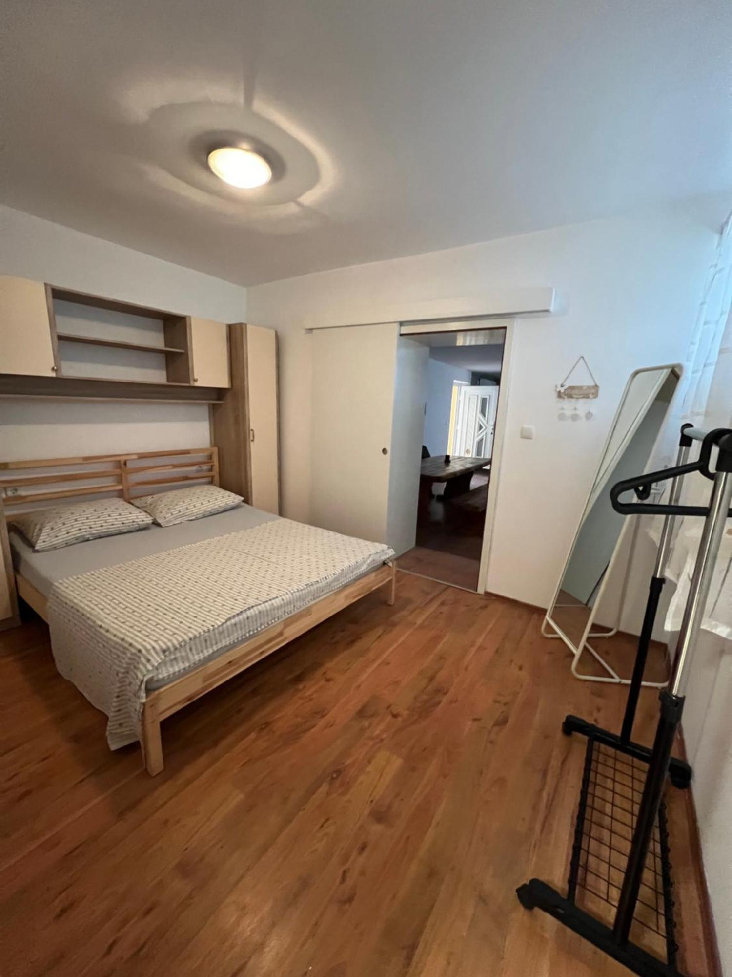 Apartmani Maksan Pakoštane Extérieur photo