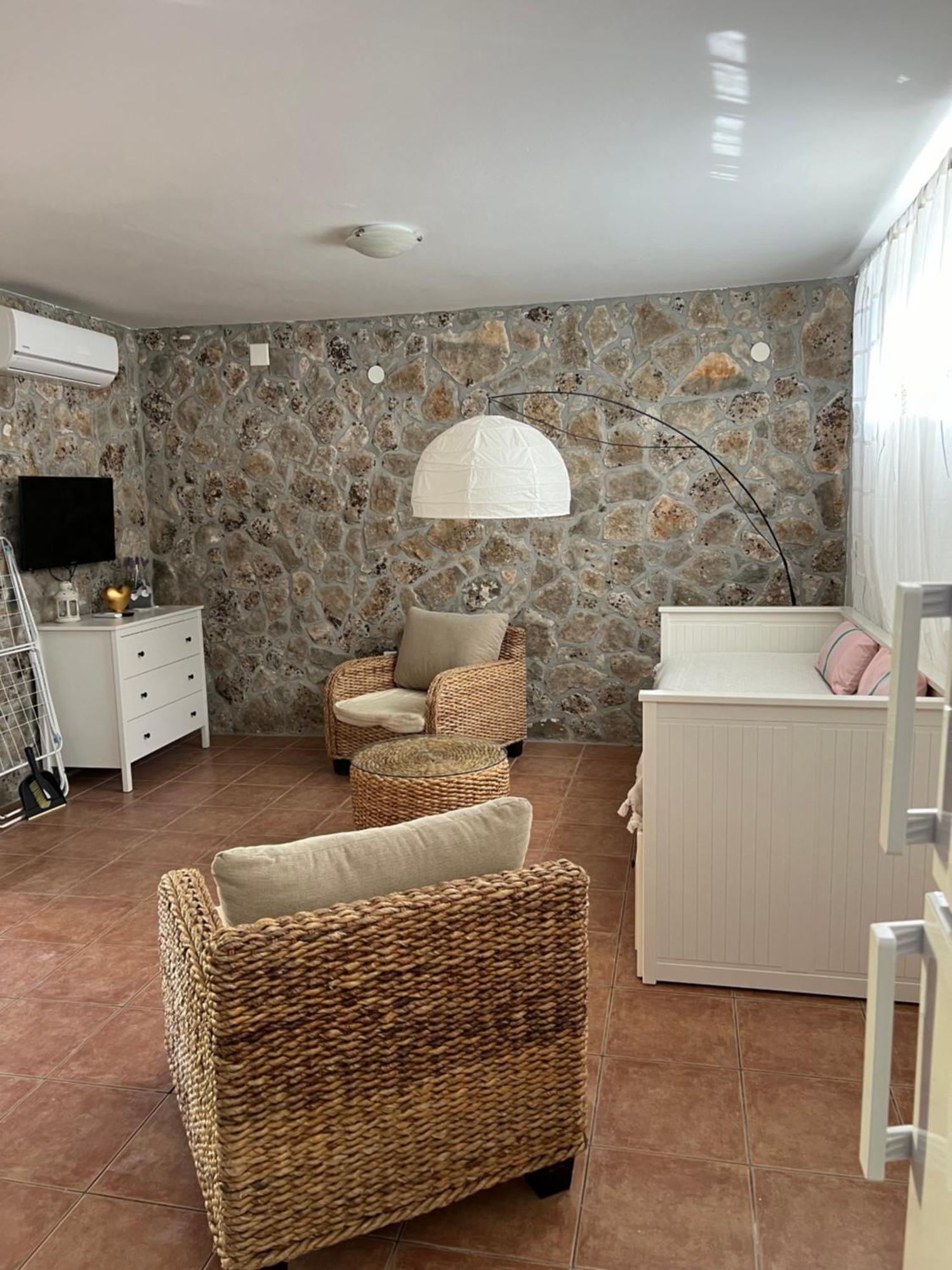 Apartmani Maksan Pakoštane Extérieur photo