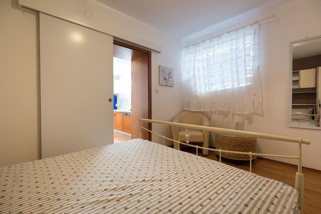 Apartmani Maksan Pakoštane Extérieur photo