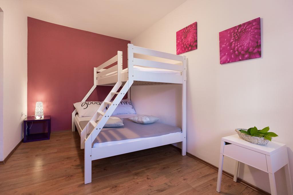 Apartmani Maksan Pakoštane Extérieur photo