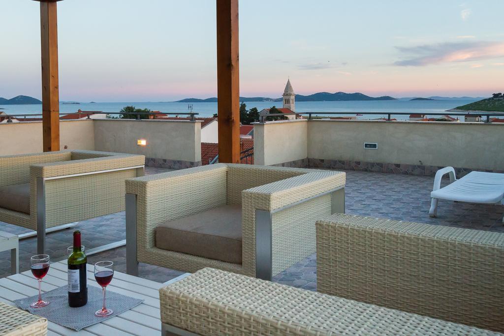 Apartmani Maksan Pakoštane Extérieur photo